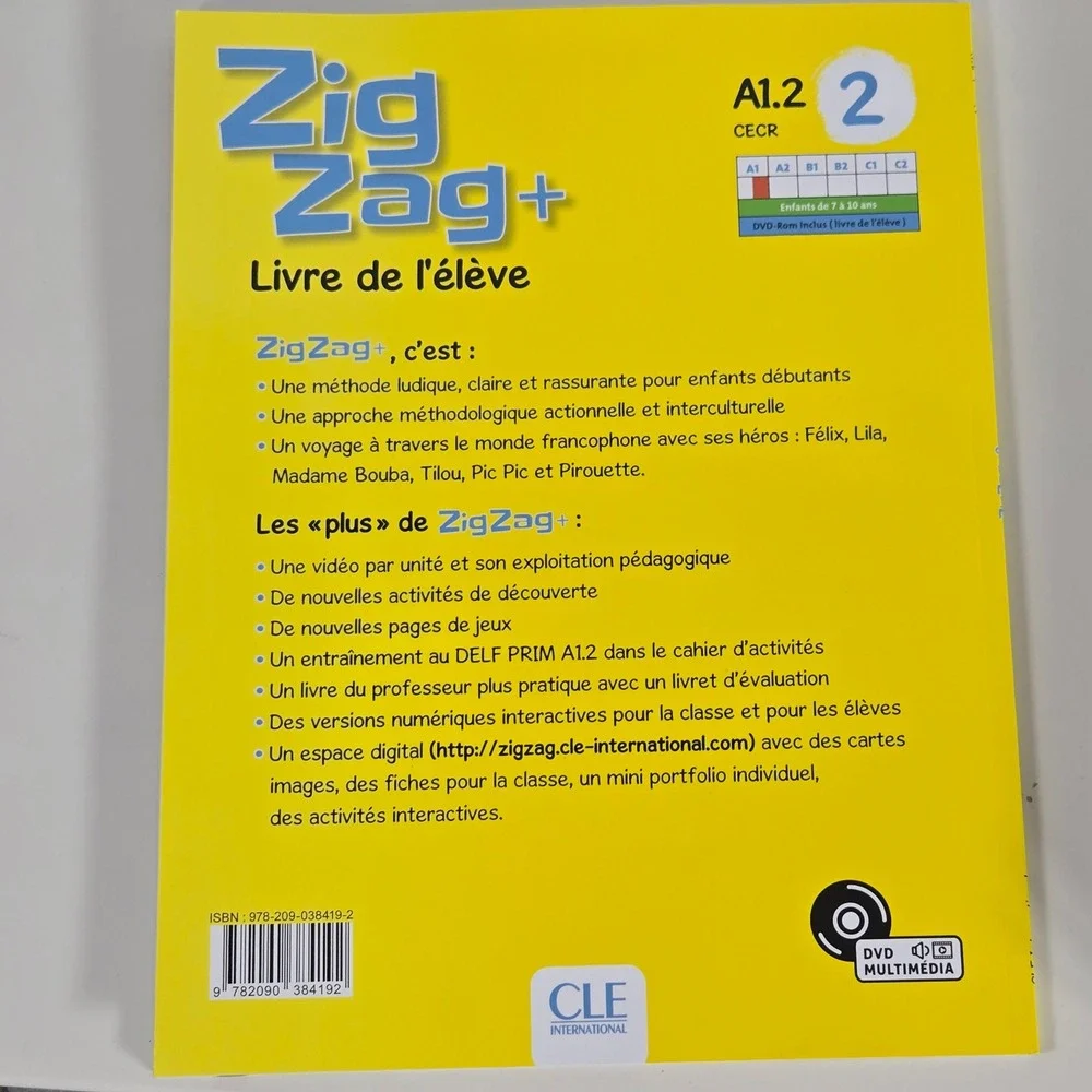 Zig Zag plus Methode de Francais 2 A1.2 French Language Learning Book with CD